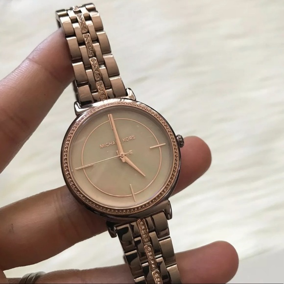 NEW Michael Kors Cinthia Sable Rose Gold Watch - Picture 6 of 8